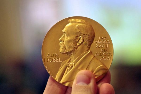 诺贝尔奖获奖者来自哪些名校
